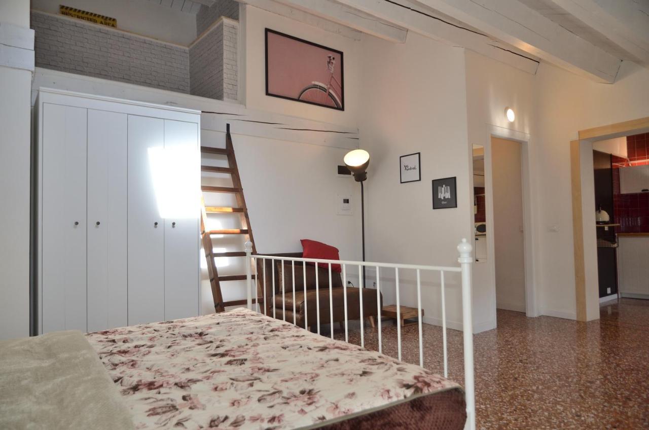 Olly Home Luxury Loft 노알레 외부 사진