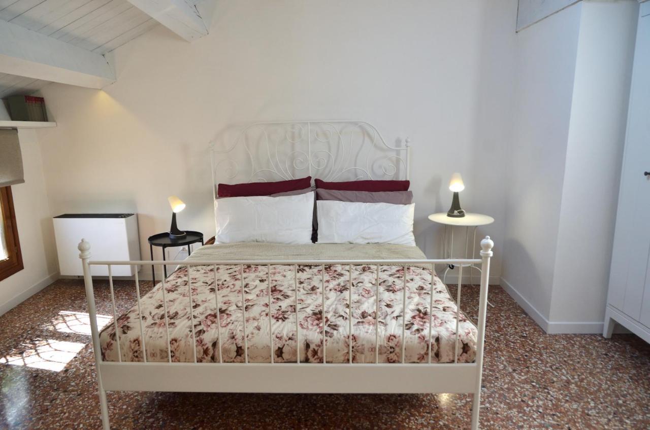 Olly Home Luxury Loft 노알레 외부 사진