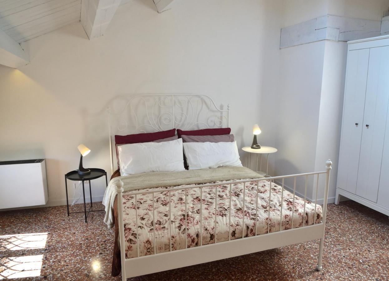 Olly Home Luxury Loft 노알레 외부 사진