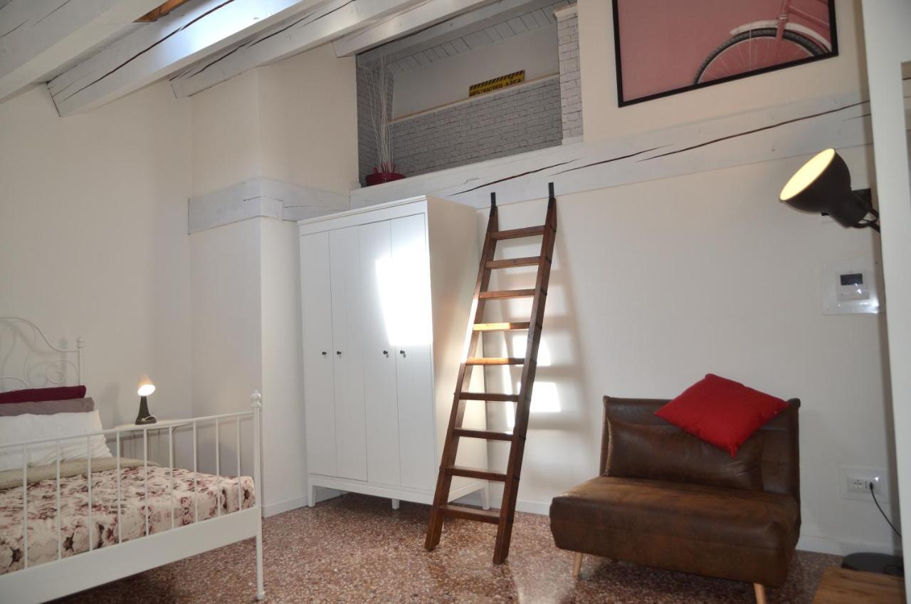 Olly Home Luxury Loft 노알레 외부 사진